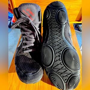ASICS SNAPDOWN WRESTLING SHOES US SZ 8
